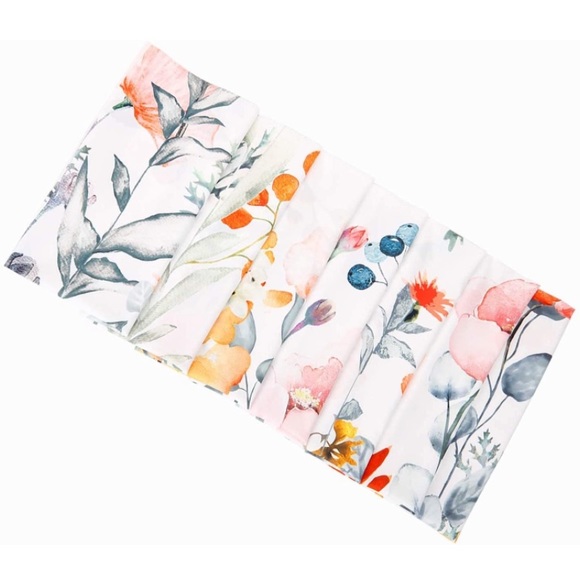 Floral Wildflower Botanical Colorful Garden Outdoor Room Wall Decor Tapestry - Picture 3 of 6